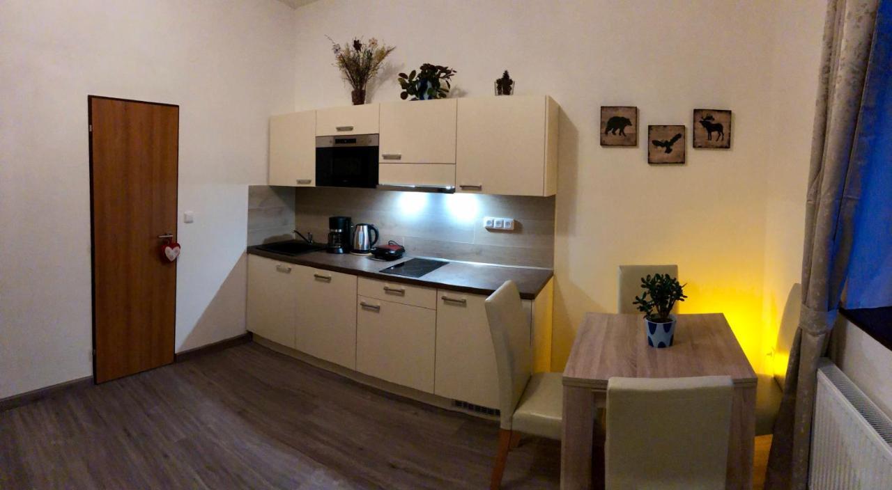Yellow Street Apartment Rokytnice nad Jizerou Exterior foto